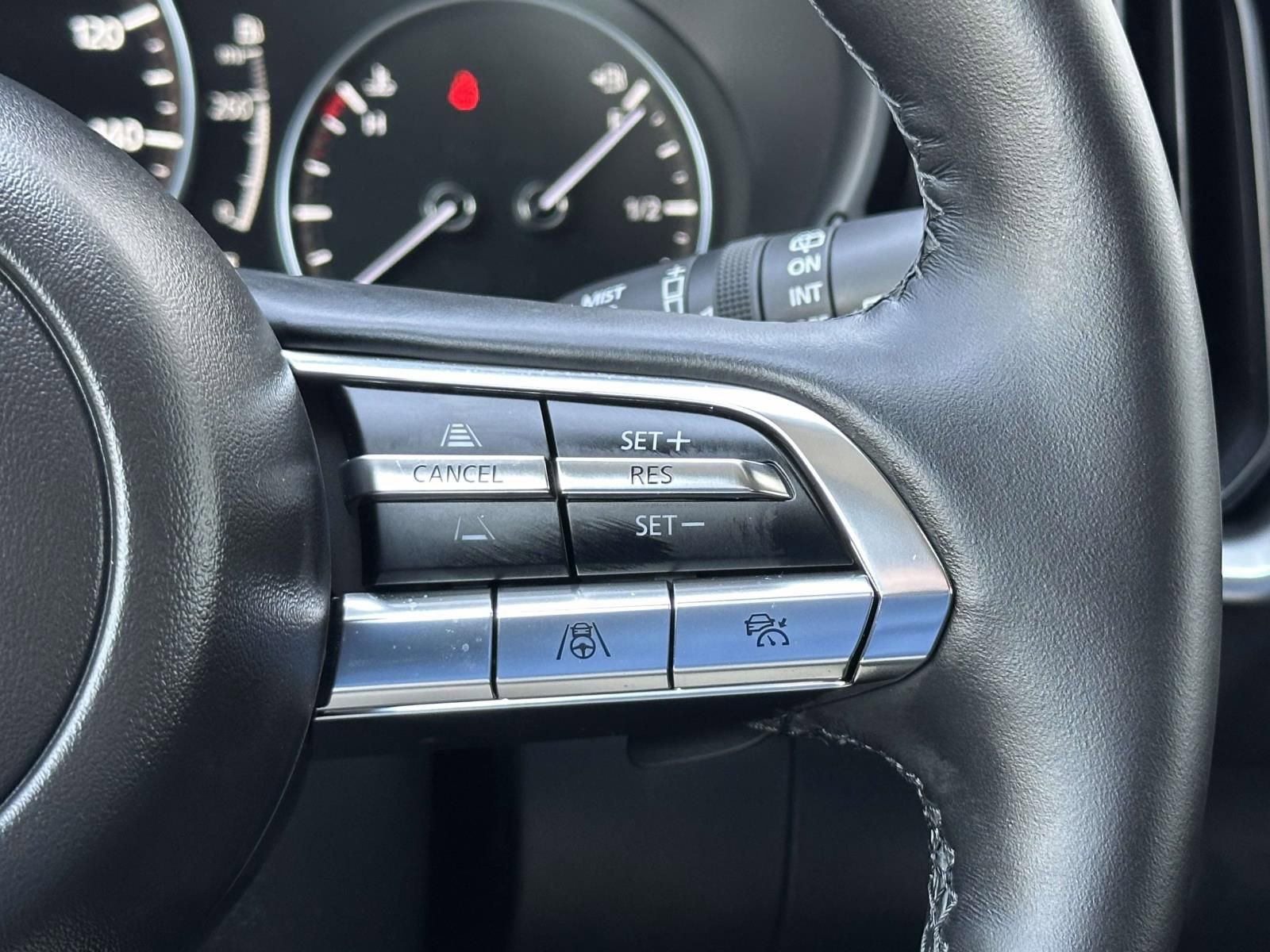 Used 2025 MAZDA CX-50 AWD 2.5 Turbo w/ Weather Package image 24