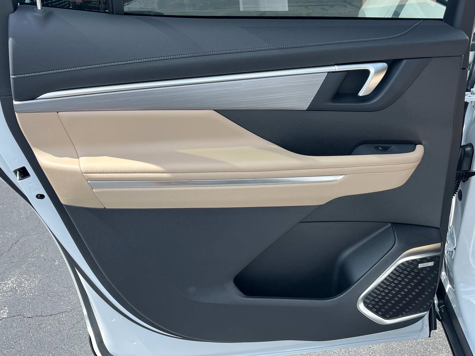 New 2026 Buick Enclave Preferred w/ Power Package image 19