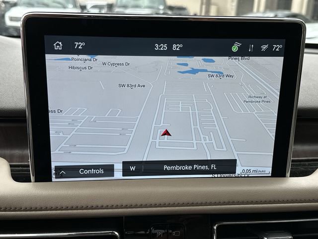 Used 2021 Lincoln Aviator Reserve w/ Equipment Group 202A image 25