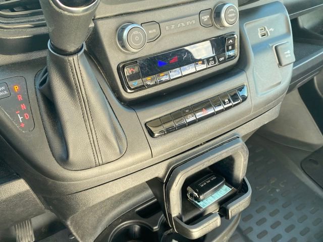 Used 2024 RAM ProMaster 2500 w/ Convenience Group image 22