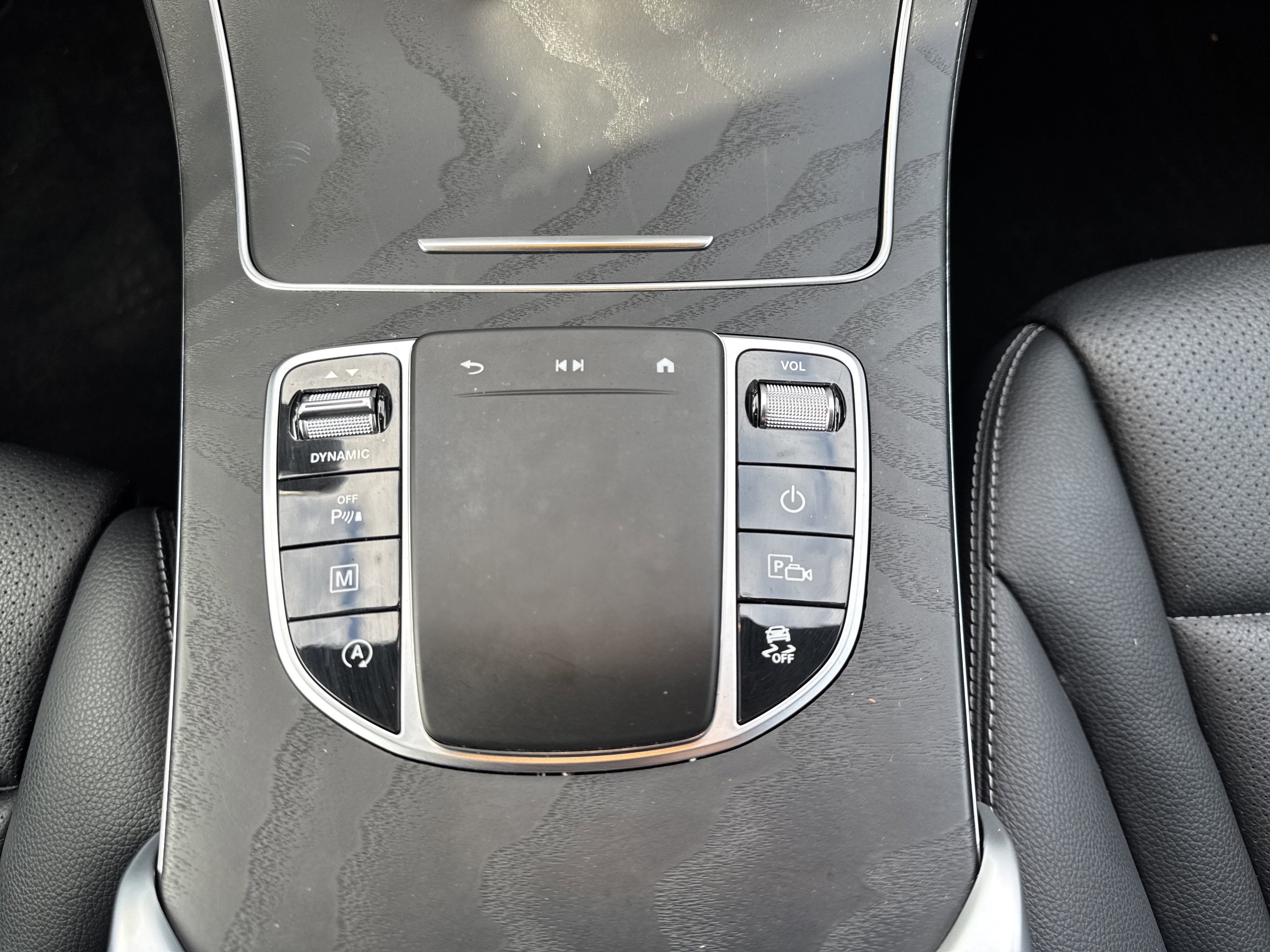 Used 2023 Mercedes-Benz GLC 300 4MATIC Coupe image 22