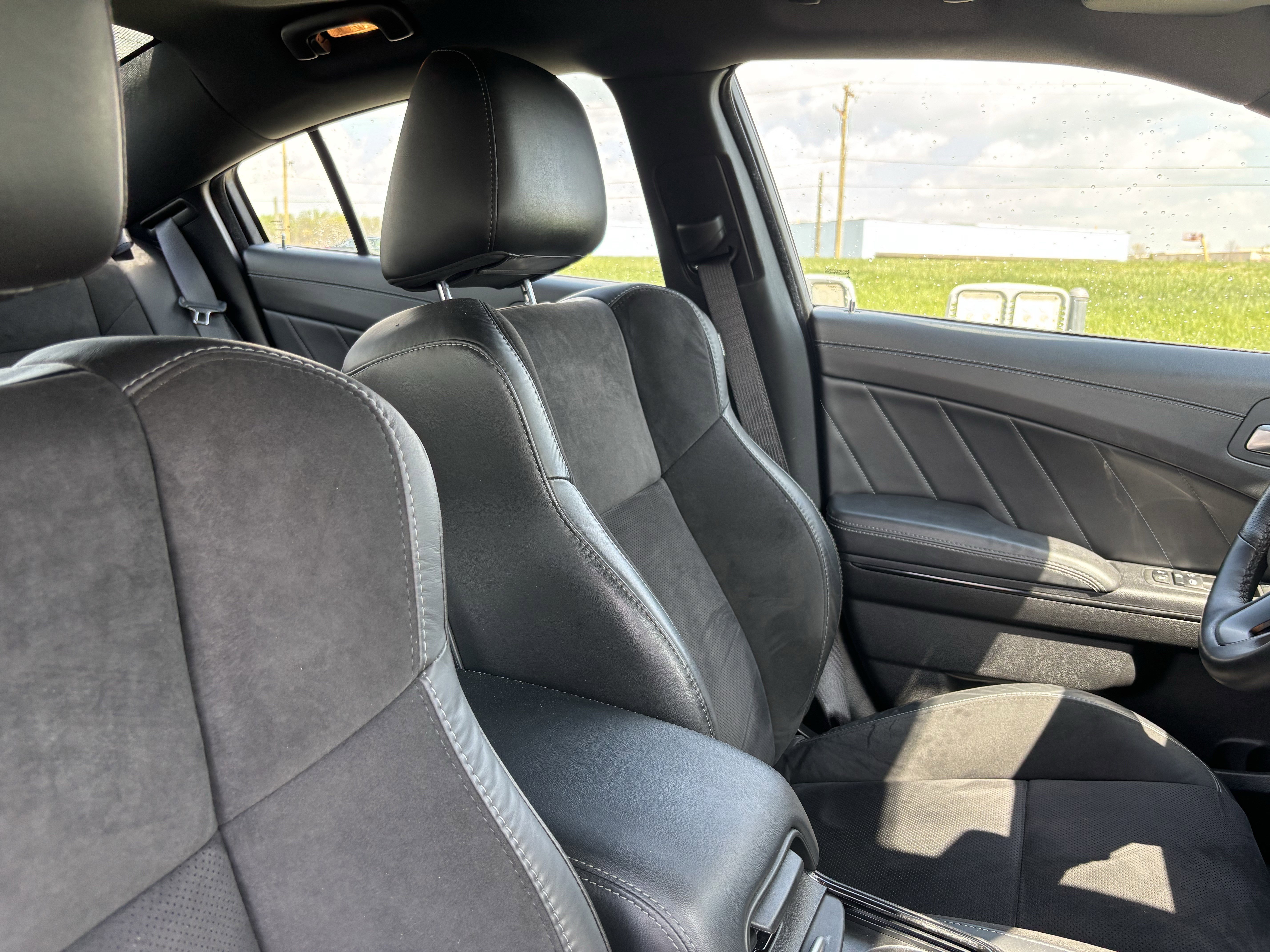 Used 2022 Dodge Charger R/T w/ Plus Group image 35