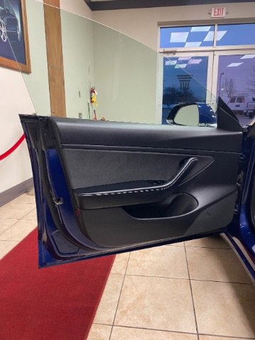 Used 2019 Tesla Model 3 Long Range image 13