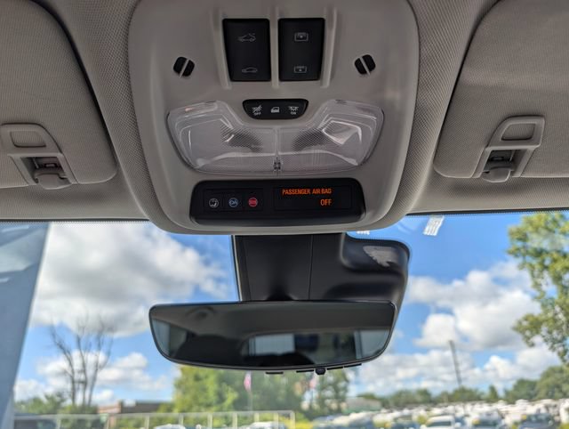 Used 2023 Chevrolet Bolt EUV Premier w/ Sun & Sound Package FWD image 25