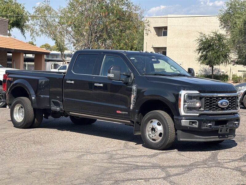 Used 2023 Ford F350 Limited w/ FX4 Off-Road Package AWD/4WD image 3