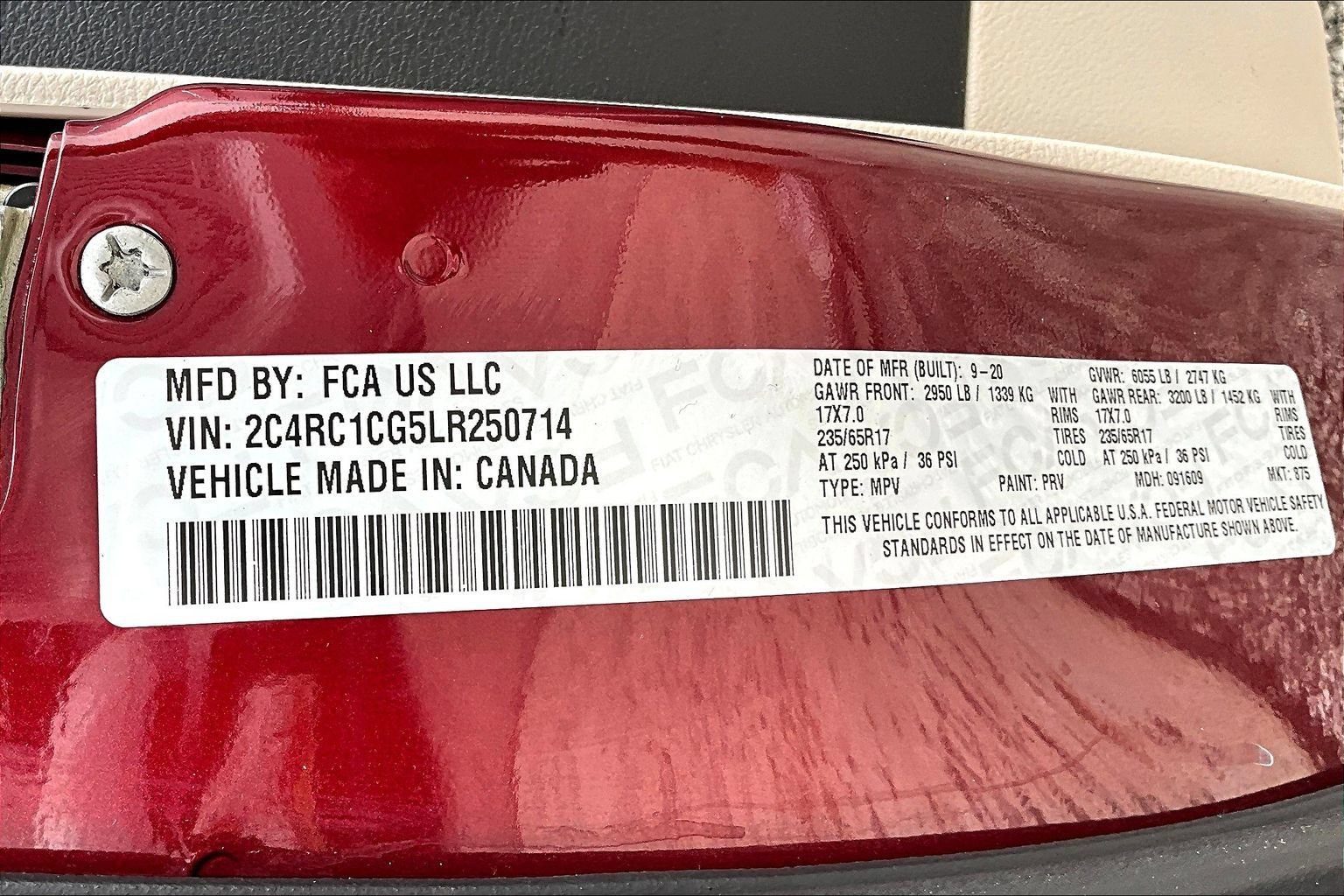 Used 2020 Chrysler Voyager LX FWD image 20