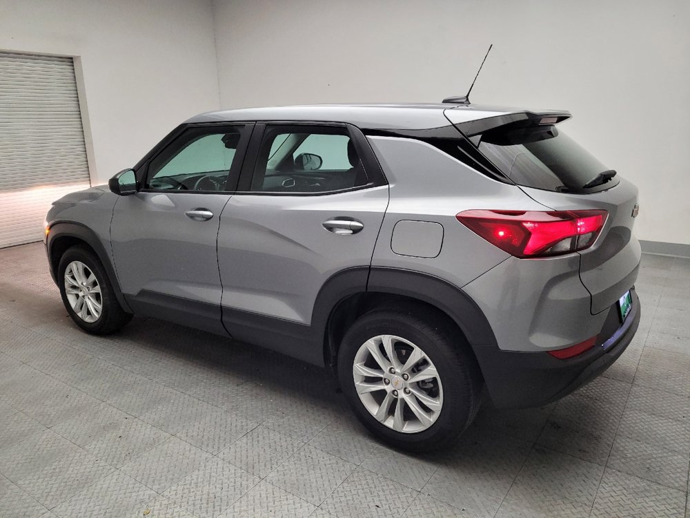 Used 2023 Chevrolet TrailBlazer LS FWD image 3