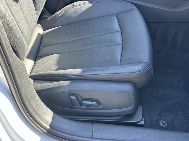 Used 2019 Audi A4 2.0T Premium image 10