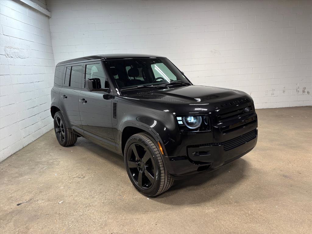 New 2026 Land Rover Defender 110 V8 image 4