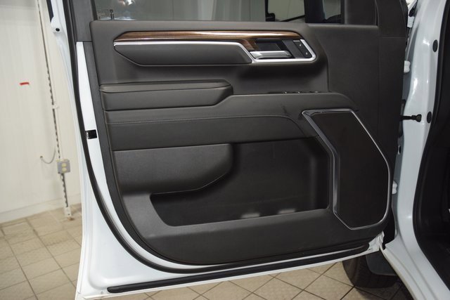 Used 2025 Chevrolet Silverado 3500 LT w/ All Star Edition image 43