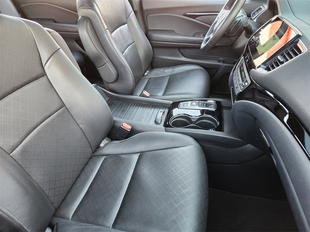 Used 2021 Honda Passport Touring image 16