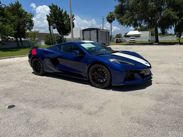 New 2027 Chevrolet Corvette Grand Sport w/ Z52 Sport Performance Package RWD image 15