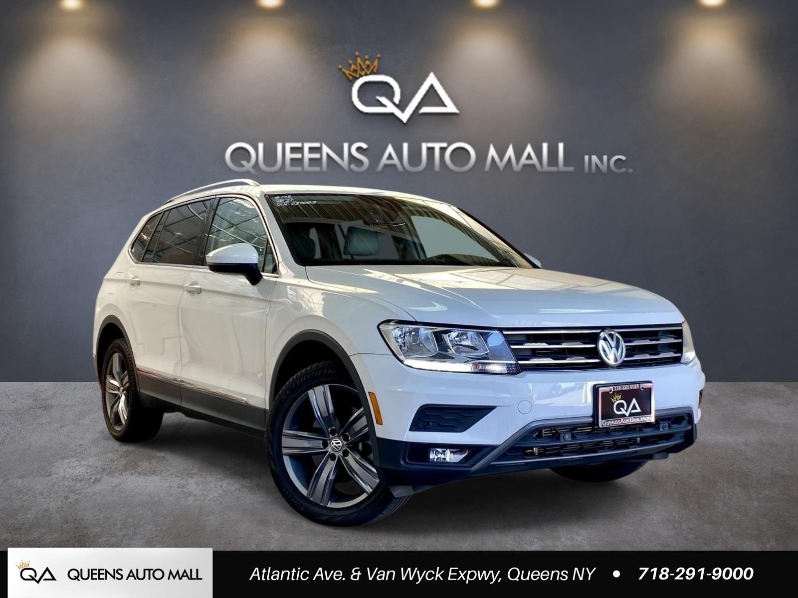 Used 2021 Volkswagen Tiguan SEL w/ 3rd Row Seat Package AWD/4WD image 1