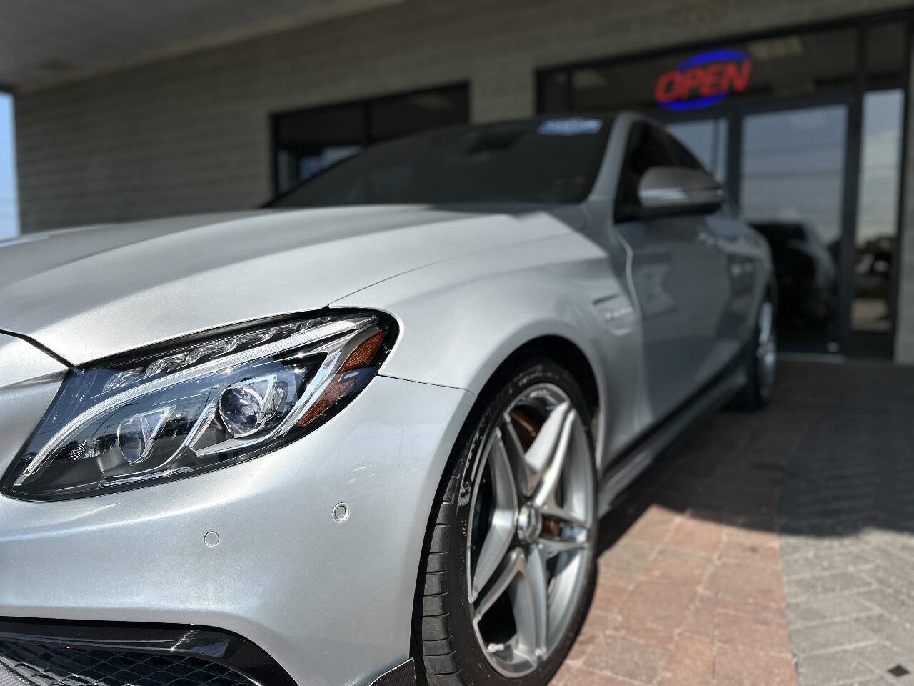 Used 2015 Mercedes-Benz C 63 AMG S image 26