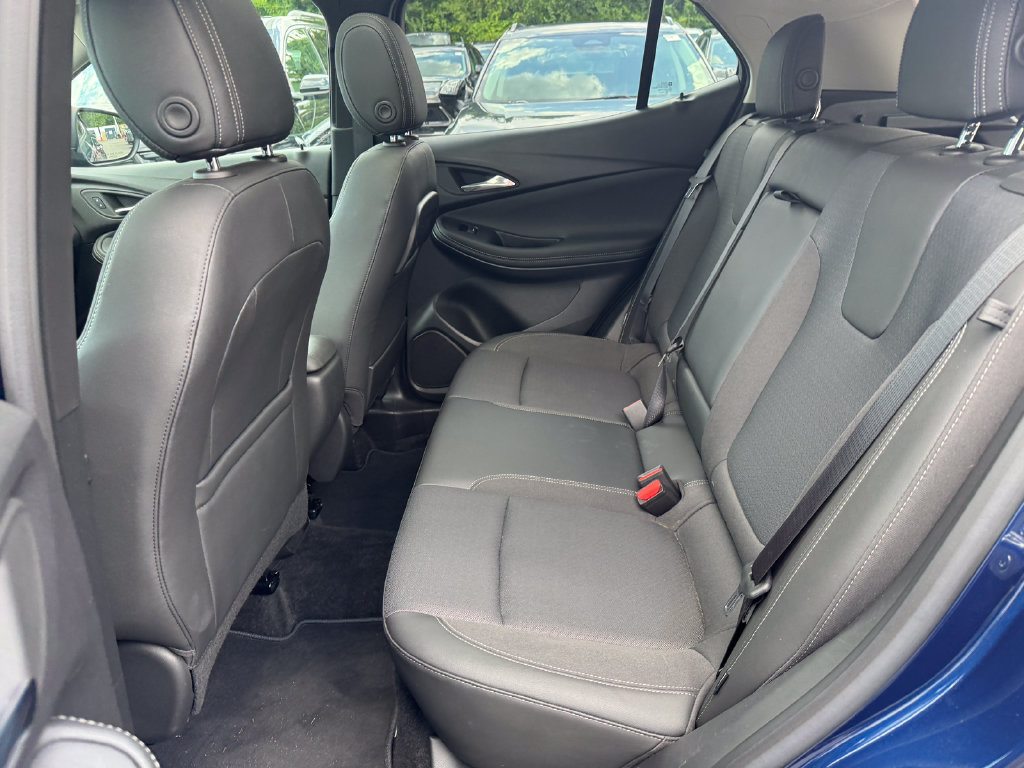 Used 2023 Buick Encore GX Select w/ Experience Buick Package AWD/4WD image 36