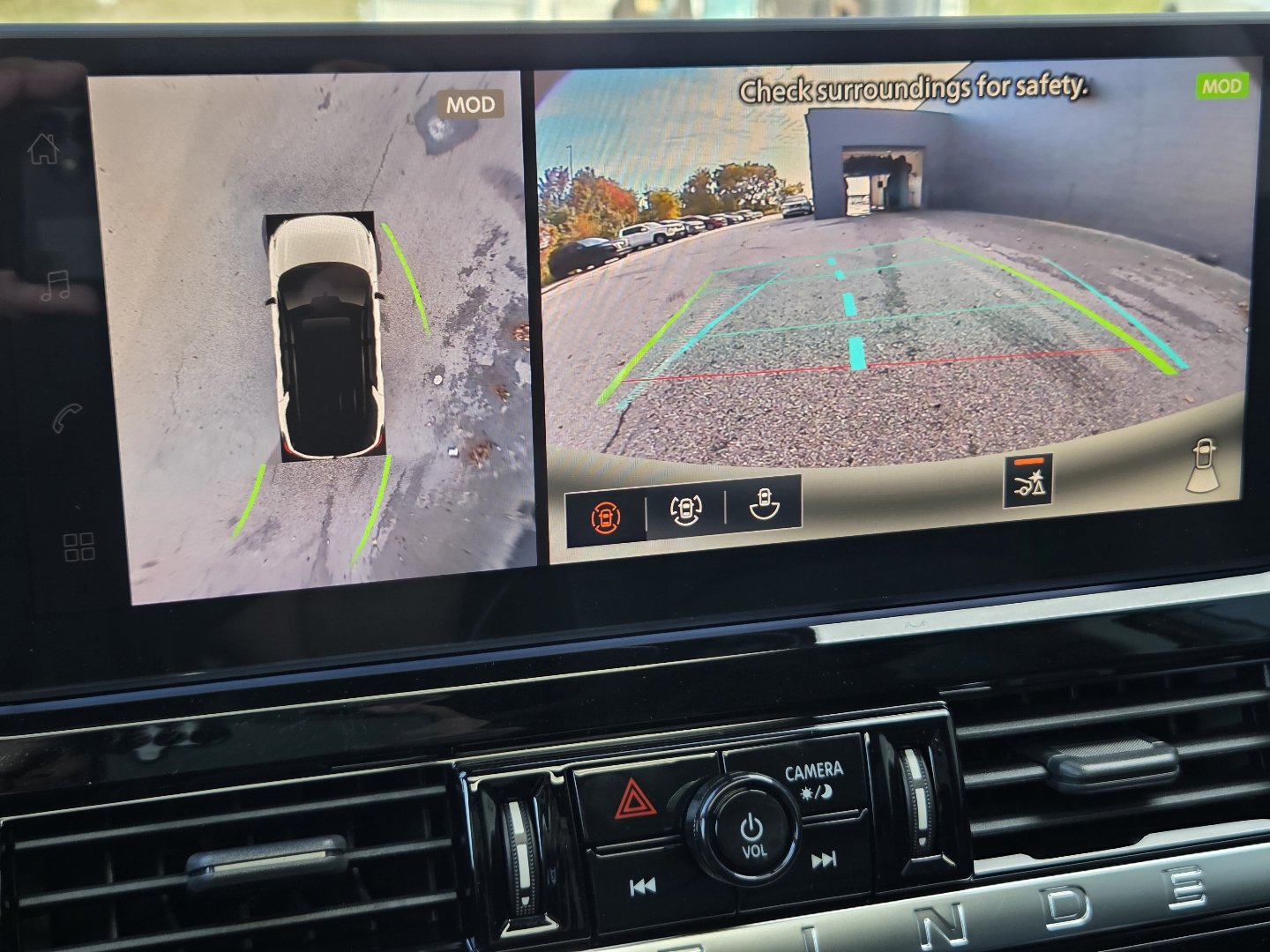 New 2026 Nissan Pathfinder SL AWD/4WD image 7