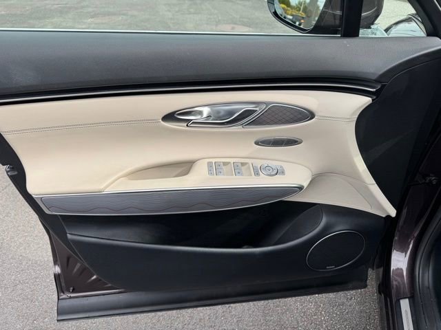 Certified 2023 Genesis GV70 2.5T Advanced w/ Advanced Package image 18