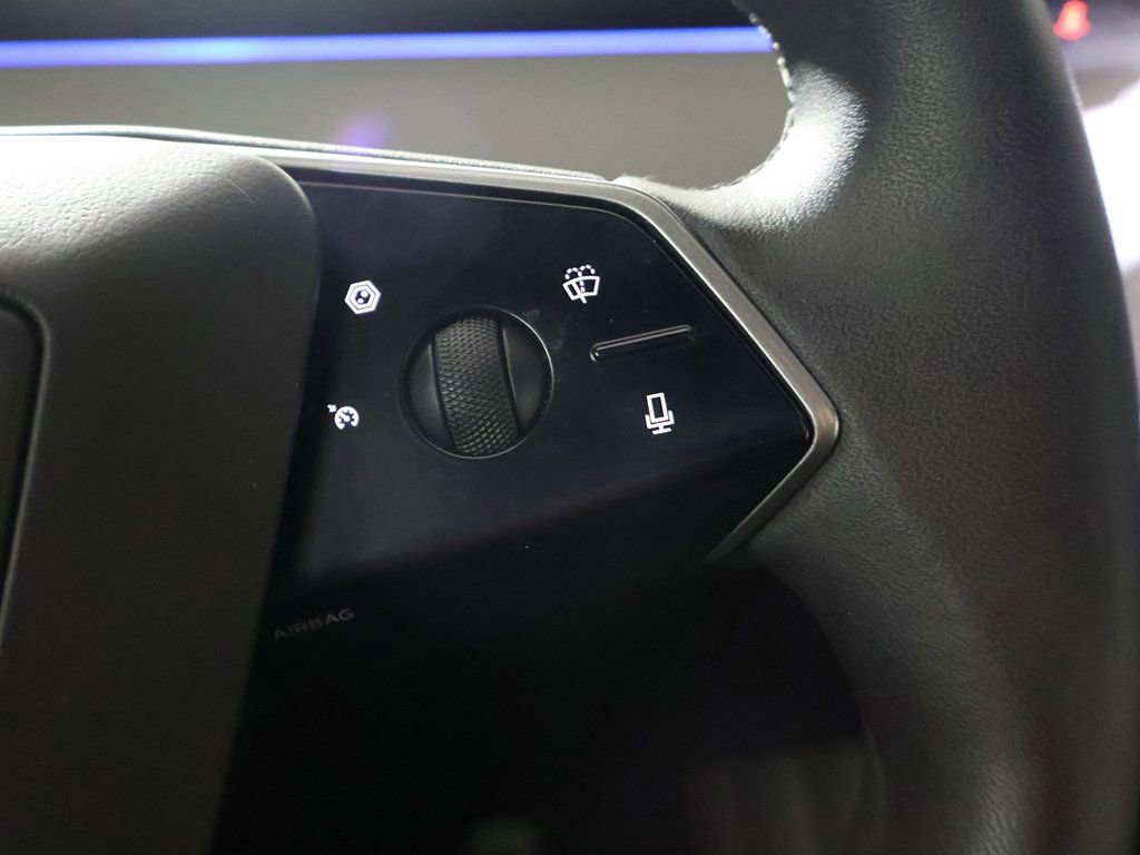 Used 2024 Tesla Cybertruck AWD Crew Cab image 46