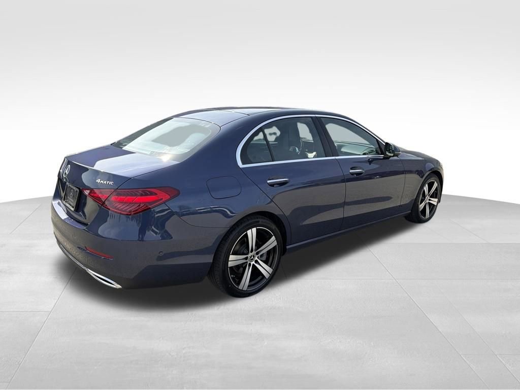 Used 2025 Mercedes-Benz C 300 4MATIC Sedan image 5