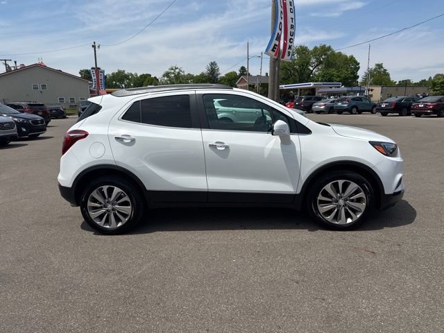 Used 2019 Buick Encore Preferred FWD image 2