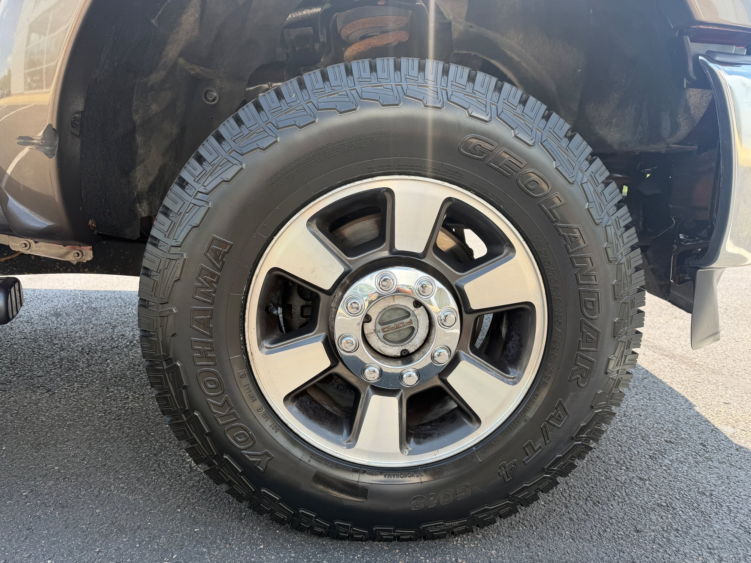 Used 2015 Ford F250 Lariat w/ Lariat Interior Package AWD/4WD image 12