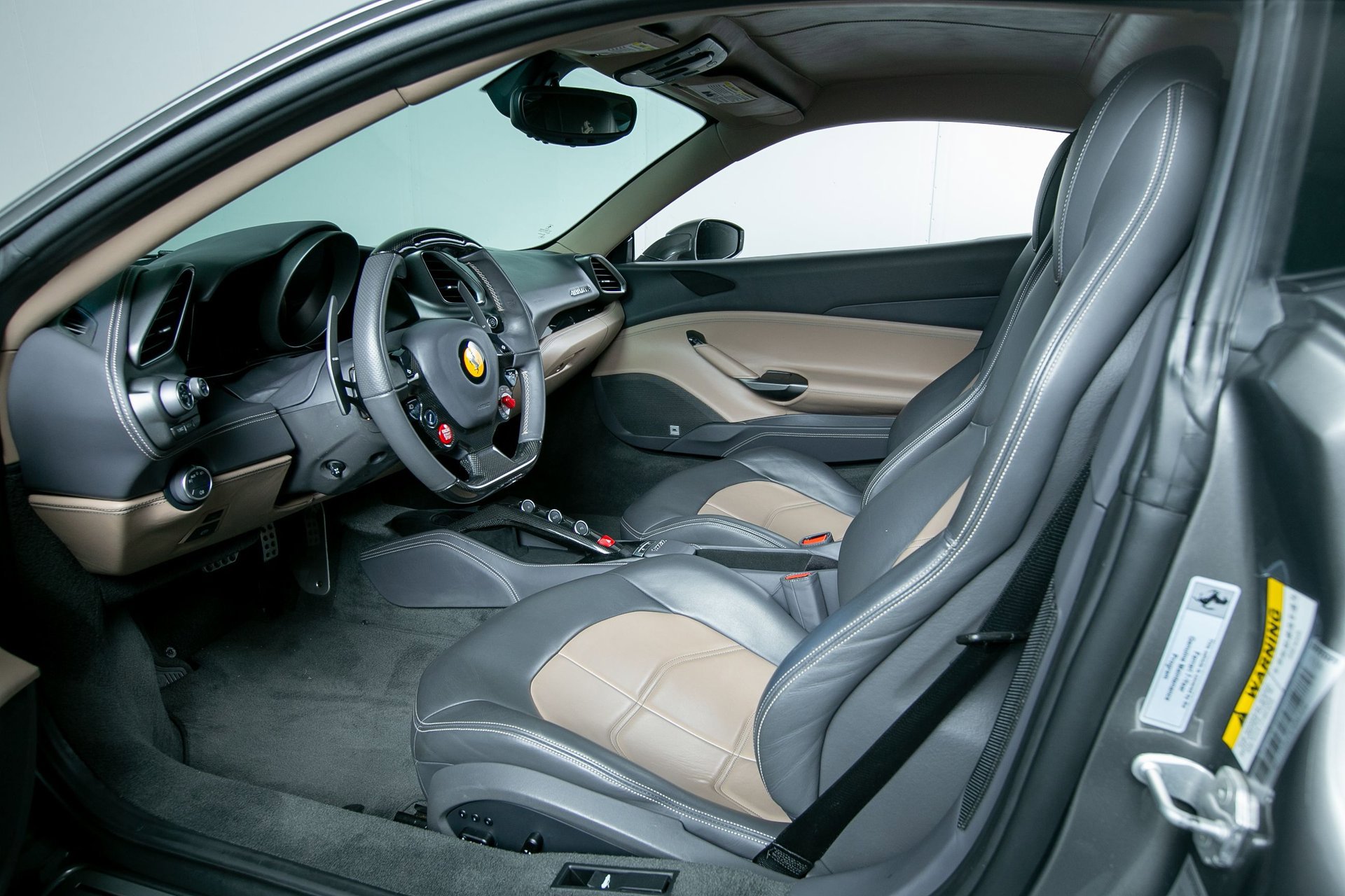 Used 2016 Ferrari 488 GTB image 34