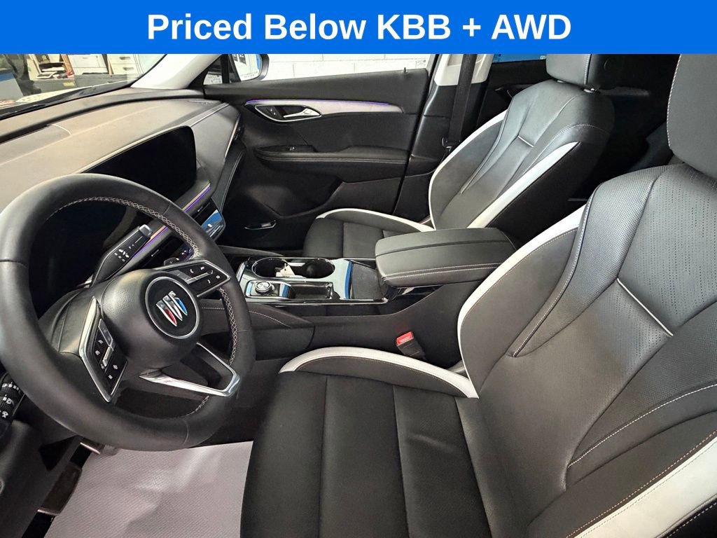 Used 2025 Buick Envision Sport Touring image 12