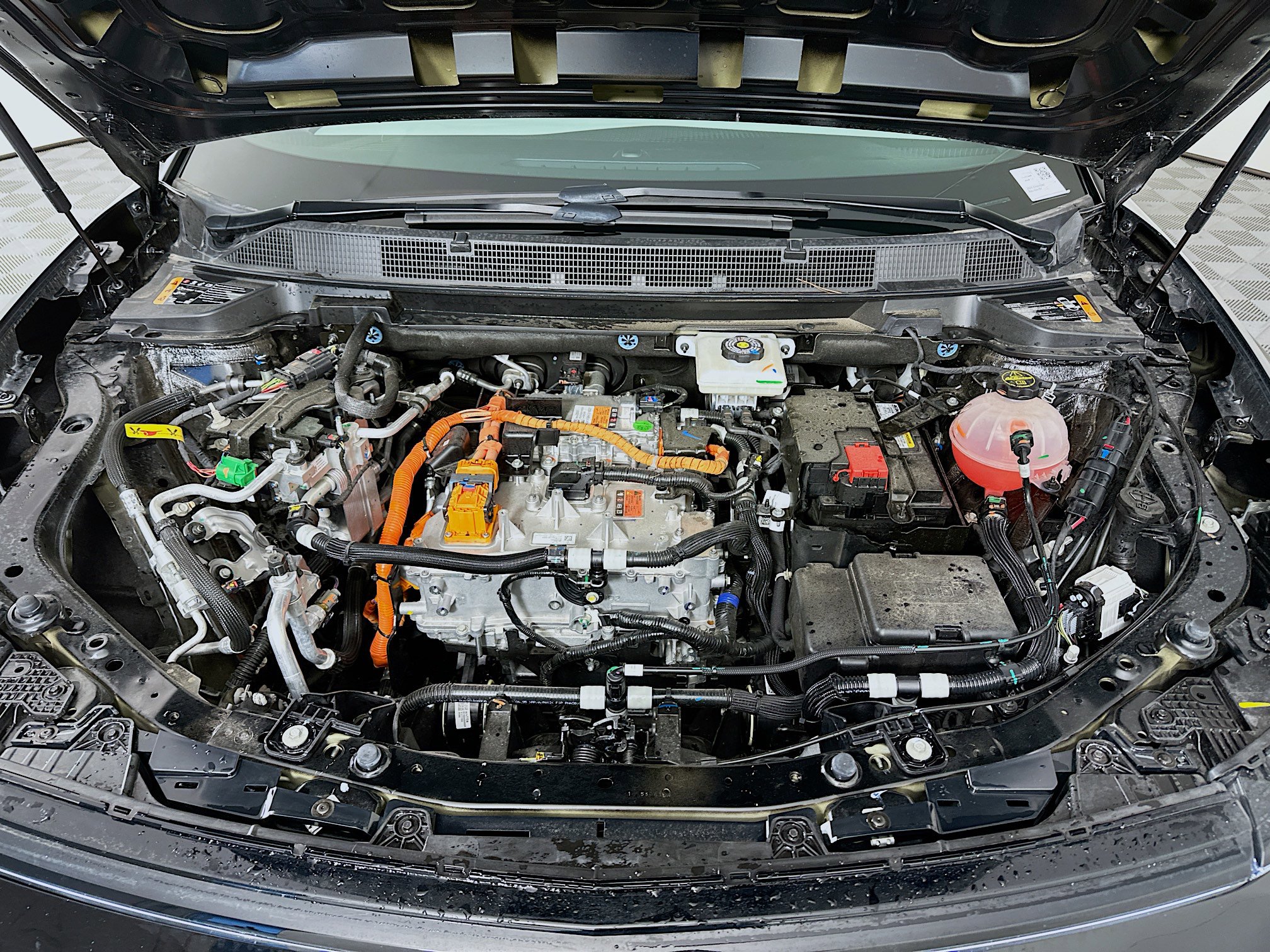 Used 2025 Chevrolet Equinox EV LT image 33