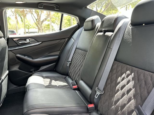 Used 2023 Nissan Maxima SR w/ Sport Mat Group image 27