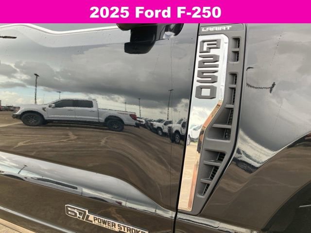New 2025 Ford F250 Lariat w/ Lariat Ultimate Package image 10
