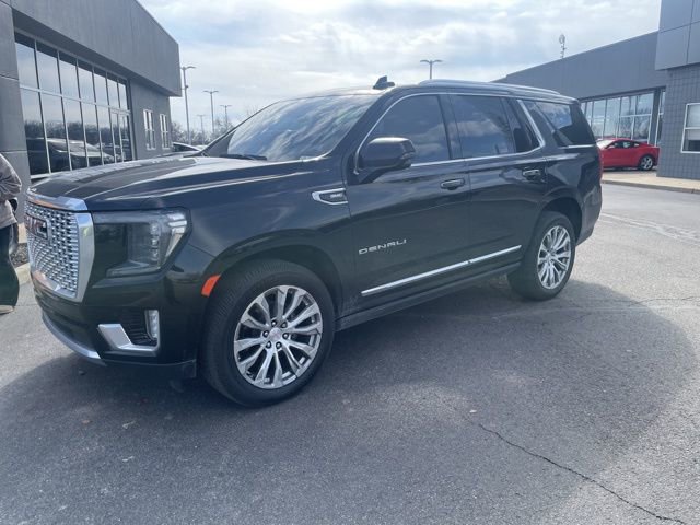 Used 2022 GMC Yukon Denali image 2