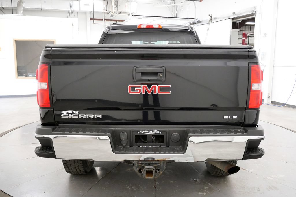 Used 2018 GMC Sierra 2500 SLE w/ SLE Preferred Package AWD/4WD image 6