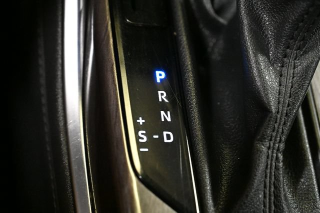 Used 2021 Toyota Highlander Limited AWD/4WD image 31