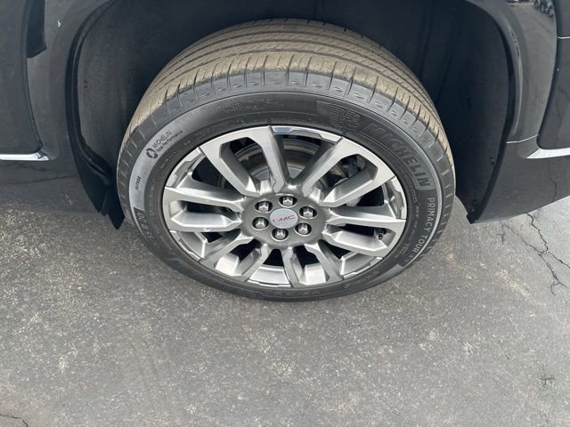 Used 2023 GMC Acadia Denali w/ Denali Ultimate Package image 24