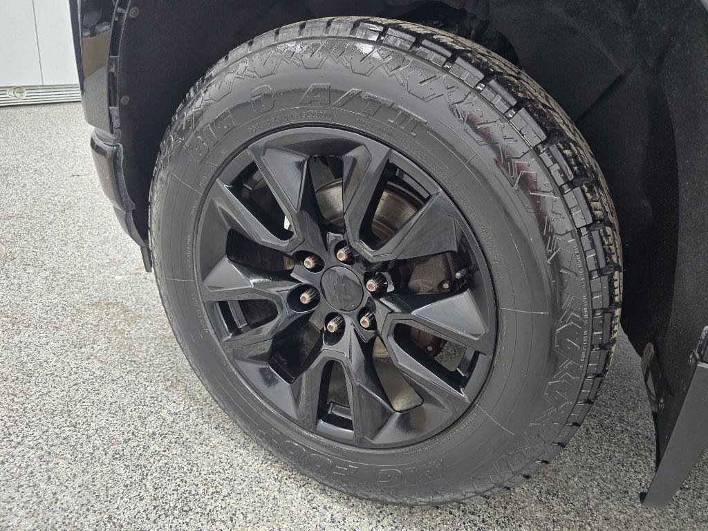 Used 2020 Chevrolet Silverado 1500 LT w/ Texas Edition RWD image 29