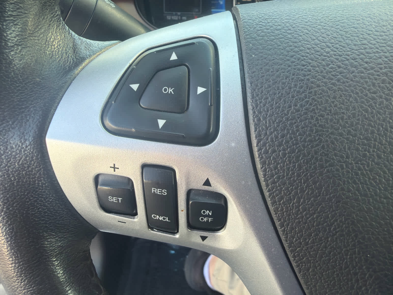 Used 2014 Ford Edge Limited AWD/4WD image 20