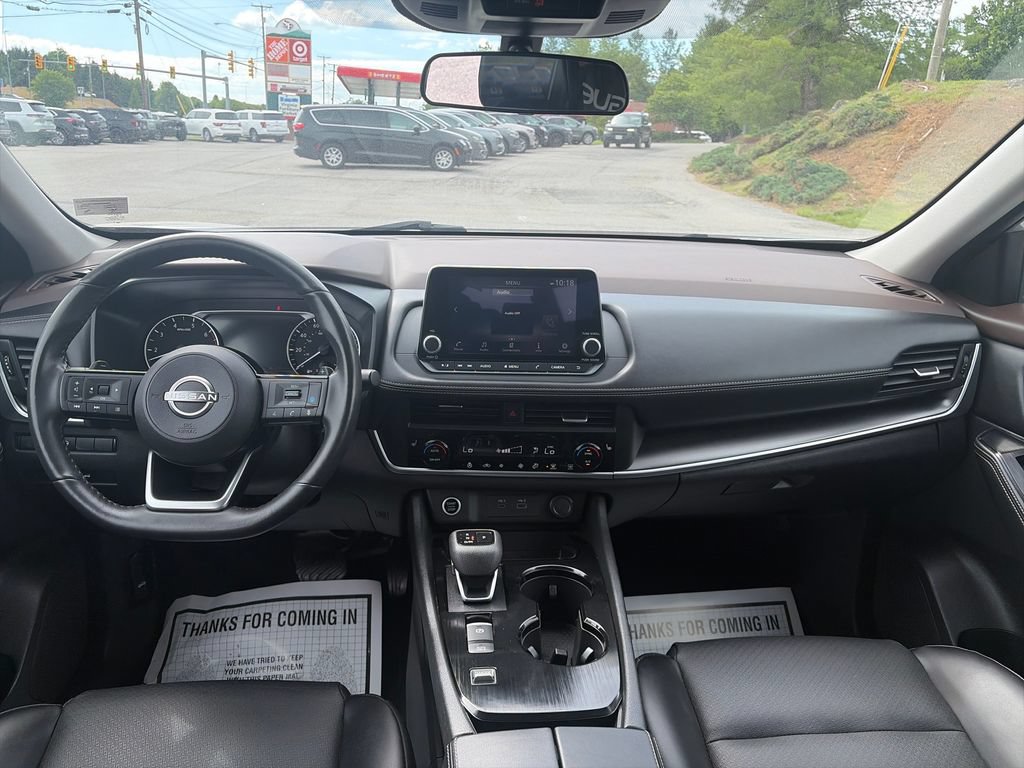 Used 2023 Nissan Rogue SV w/ SV Premium B Package FWD image 13