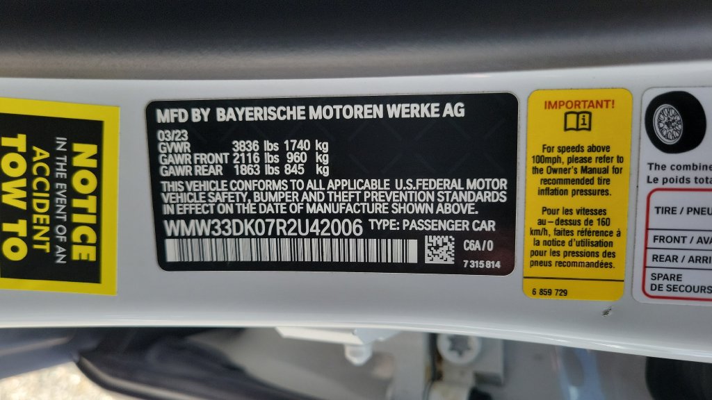 Used 2024 MINI Cooper 4-Door Hardtop FWD image 24
