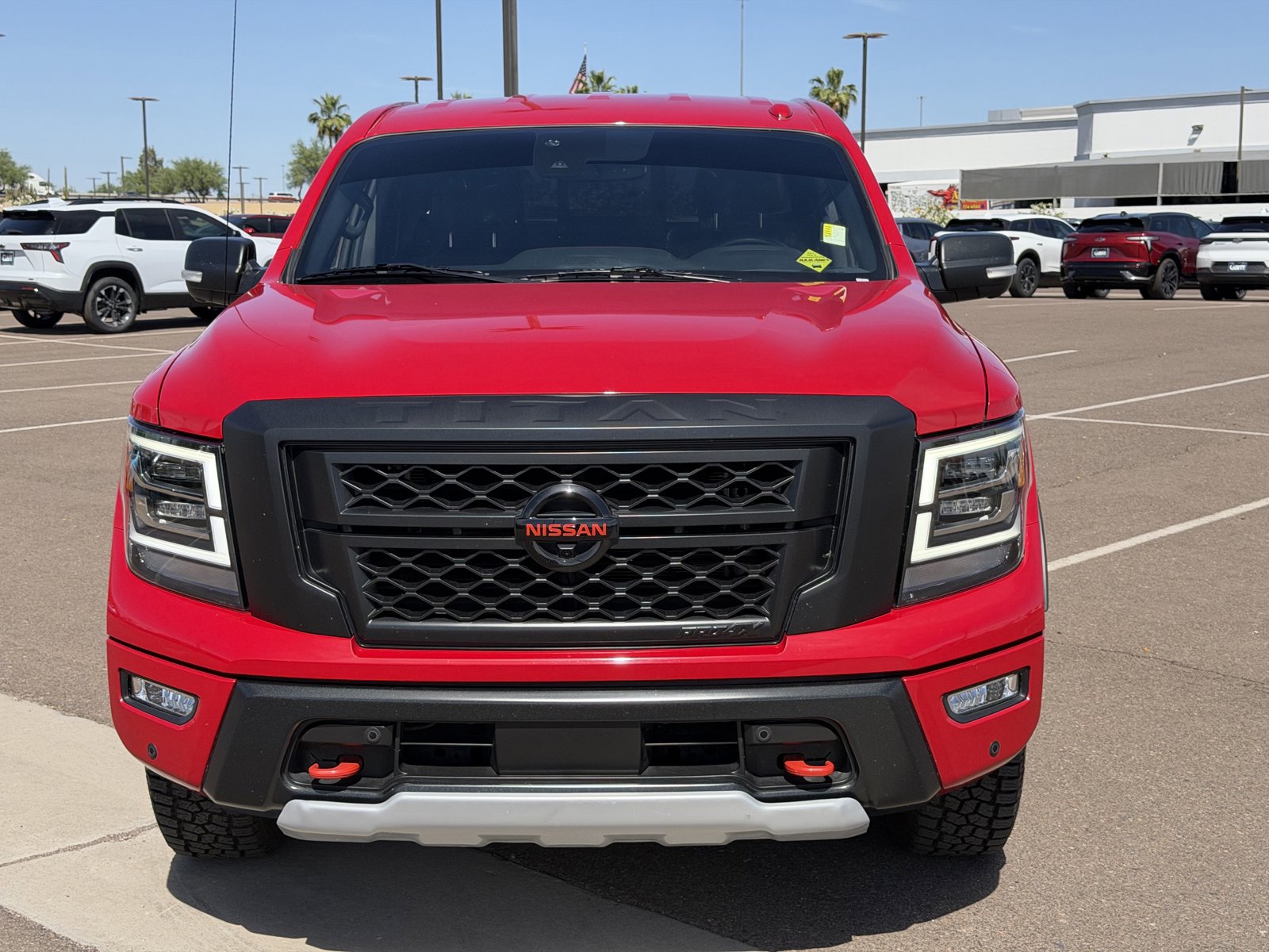 Used 2021 Nissan Titan PRO-4X w/ Pro-4x Convenience Package image 8