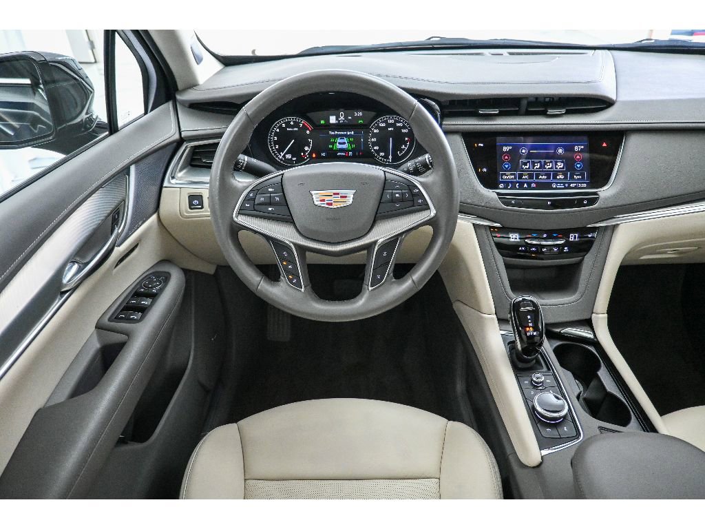Certified 2021 Cadillac XT5 Premium Luxury image 27