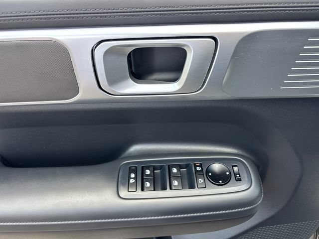Used 2025 Hyundai Santa Fe XRT AWD/4WD image 16