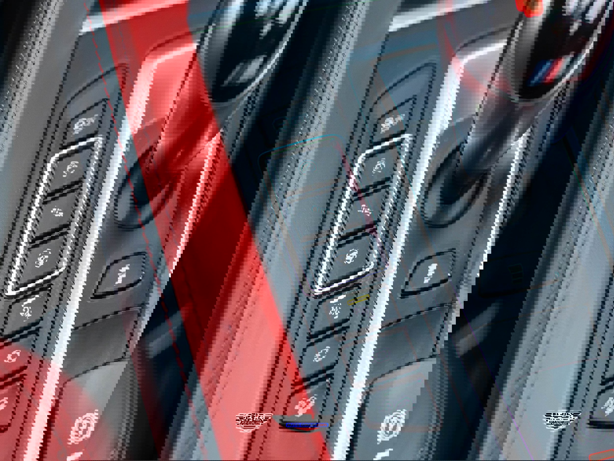 Used 2017 BMW X6 M w/ Executive Package image 38