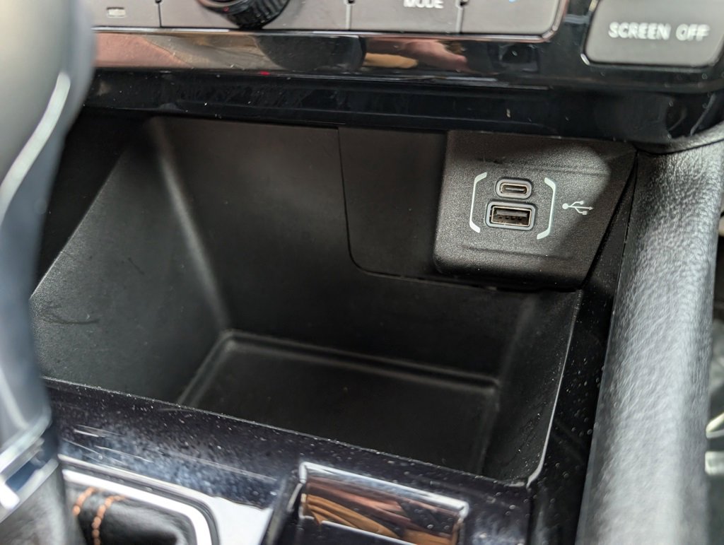 Used 2022 Jeep Compass Limited image 24