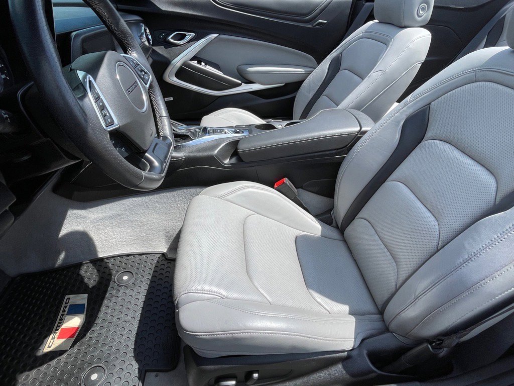 Used 2022 Chevrolet Camaro LT w/ RS Package RWD image 13