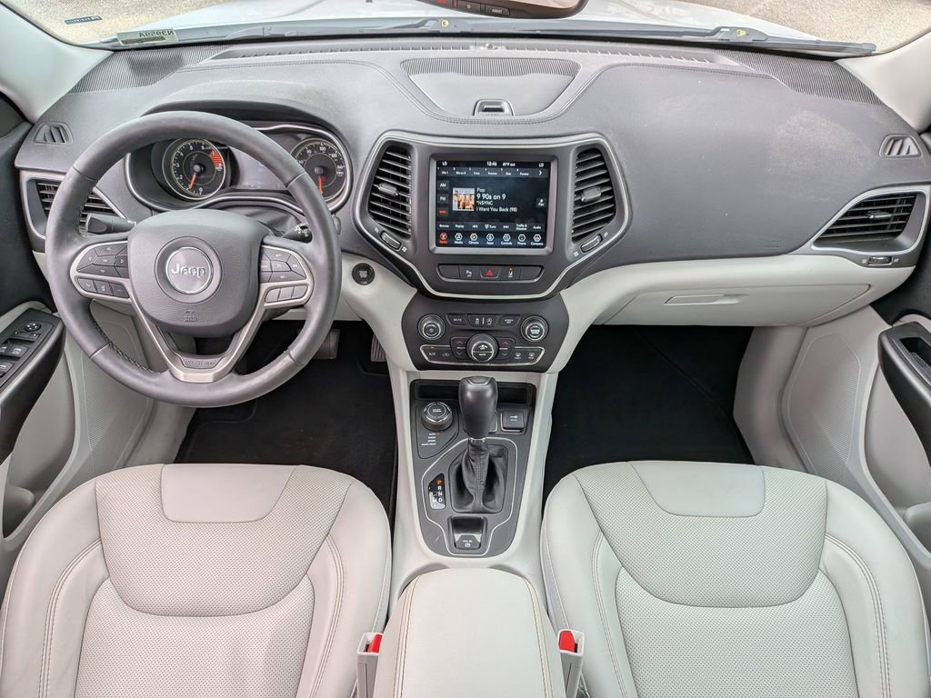 Used 2022 Jeep Cherokee Latitude Lux AWD/4WD image 23