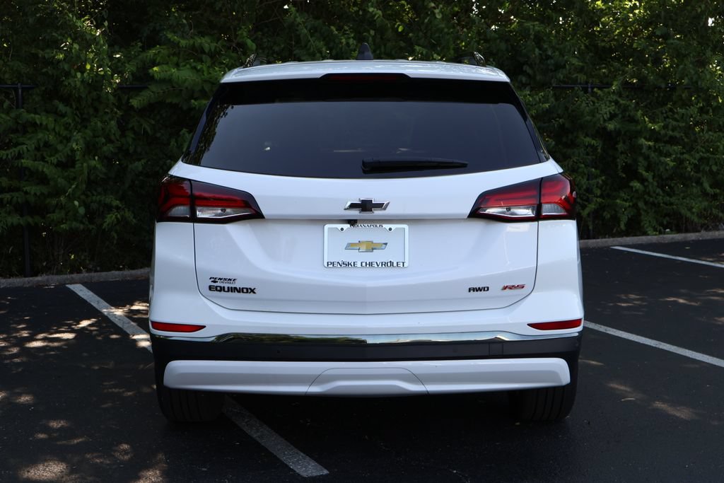 Used 2023 Chevrolet Equinox RS w/ RS Leather Package AWD/4WD image 9