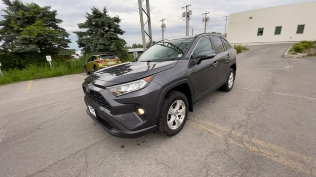 Used 2020 Toyota RAV4 XLE w/ Convenience Package AWD/4WD image 5