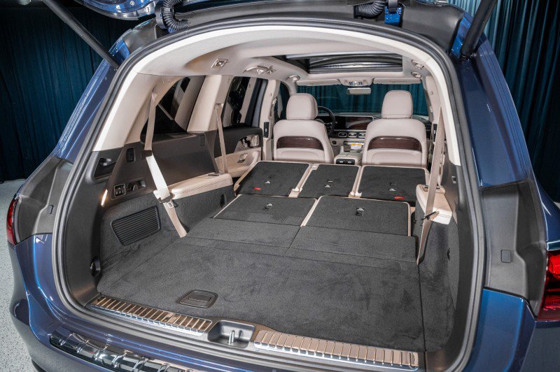 New 2026 Mercedes-Benz GLS 580 4MATIC image 8