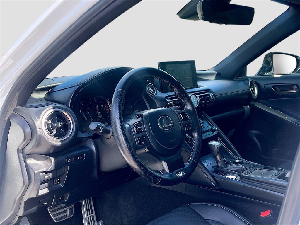 Used 2022 Lexus IS 350 F Sport image 9