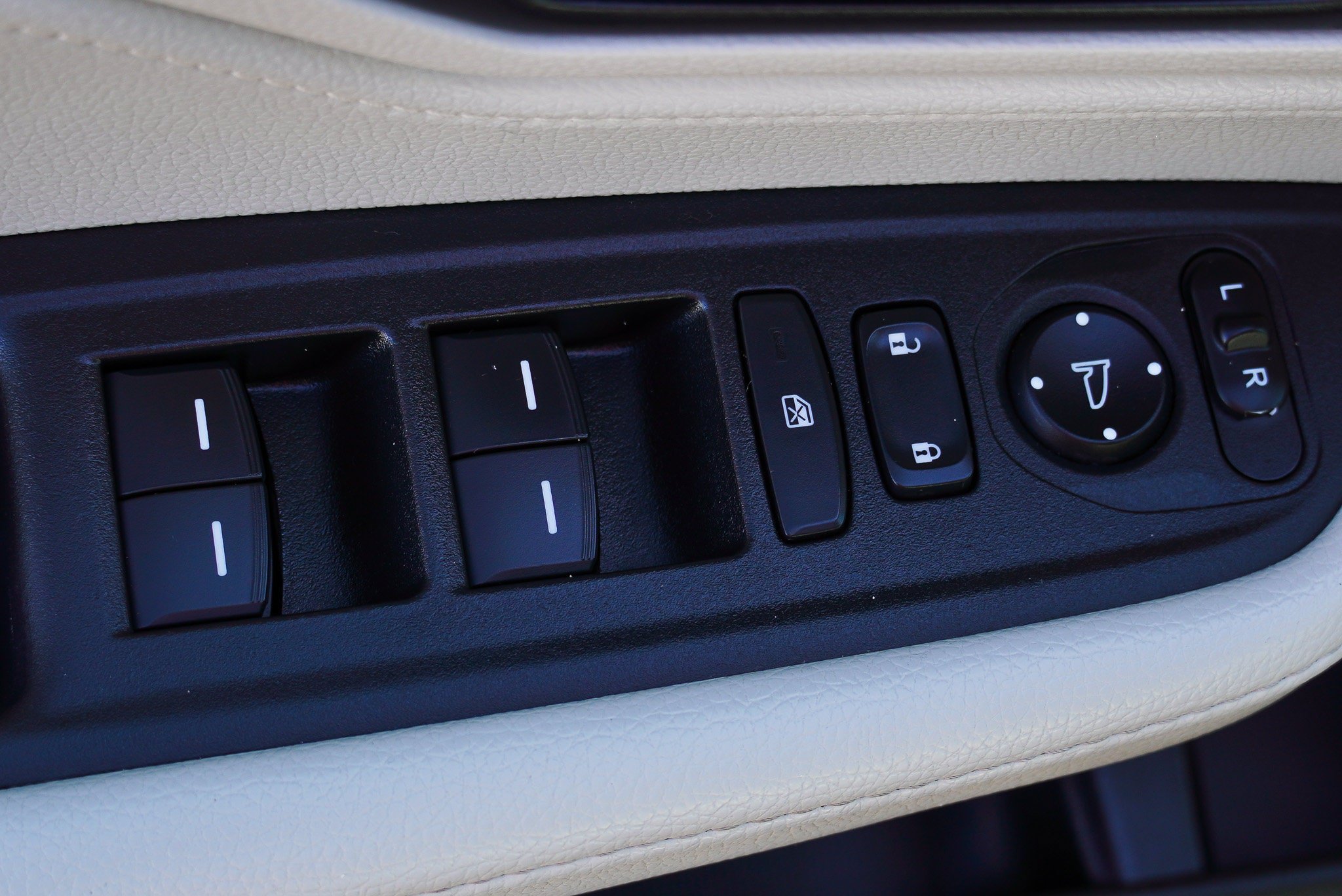 Used 2025 Honda Odyssey EX-L image 21